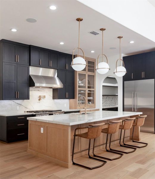 Example of Builders previously built home with similar finishes.