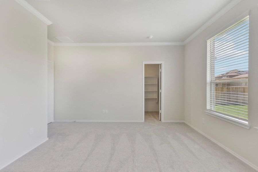 Spacious, unfurnished interior of a new home in Larson Crossing, Elgin (Image 14).