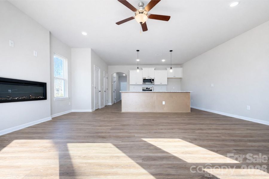 Spacious, unfurnished interior of a new home in , Charlotte (Image 18).