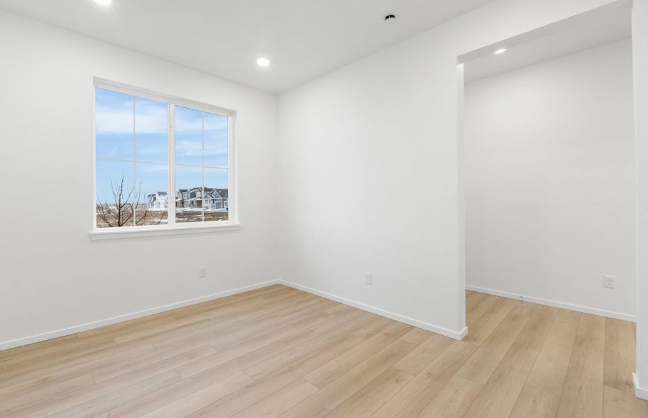 Spacious, unfurnished interior of a new home in Wolf Creek Run West, Strasburg (Image 15). Spacious, unfurnished interior of a new home in Wolf Creek Run West, Strasburg (Image 15).