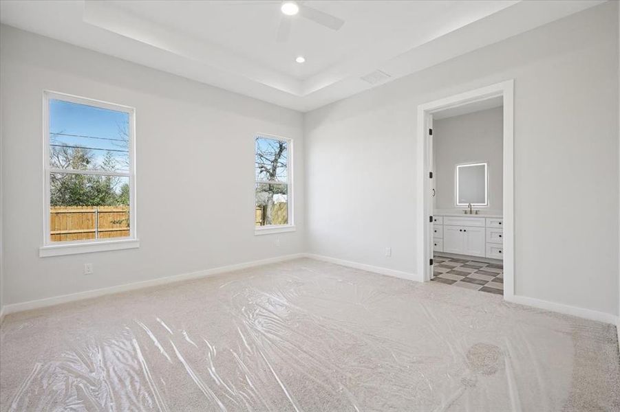 Spacious, unfurnished interior of a new home in , Fort Worth (Image 17).