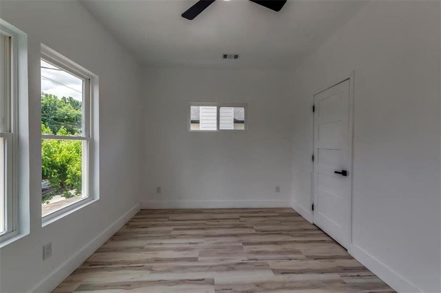 Spacious, unfurnished interior of a new home in , Atlanta (Image 24). Spacious, unfurnished interior of a new home in , Atlanta (Image 24).