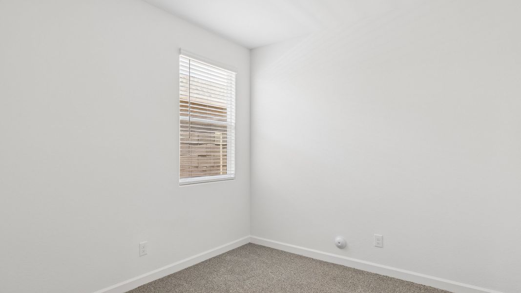 Spacious, unfurnished interior of a new home in Quail Ranch, San Tan Valley (Image 22). Spacious, unfurnished interior of a new home in Quail Ranch, San Tan Valley (Image 22).