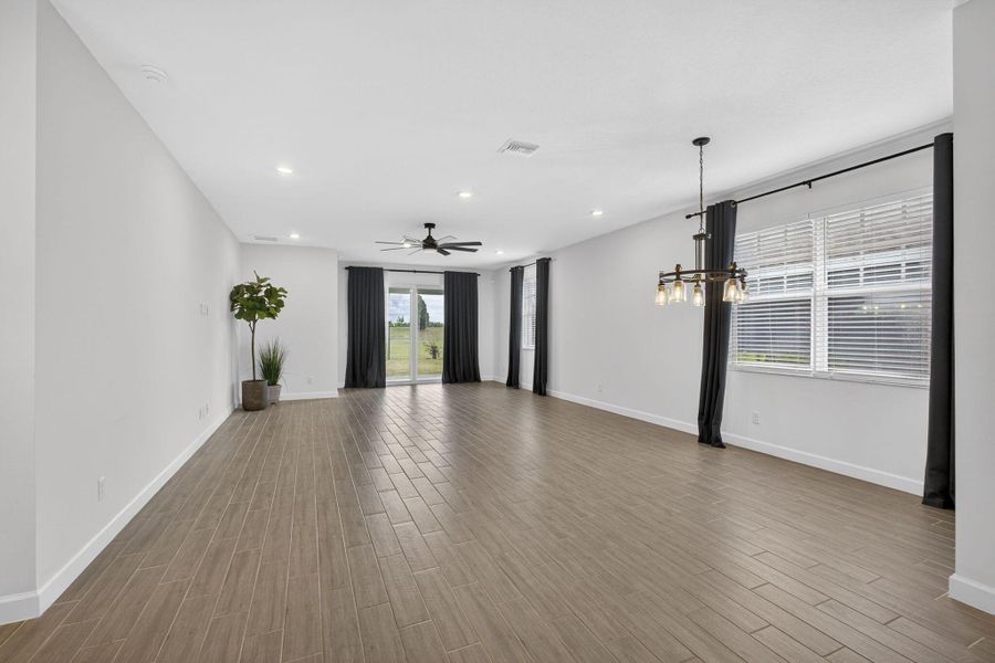 Spacious, unfurnished interior of a new home in , Loxahatchee (Image 37).