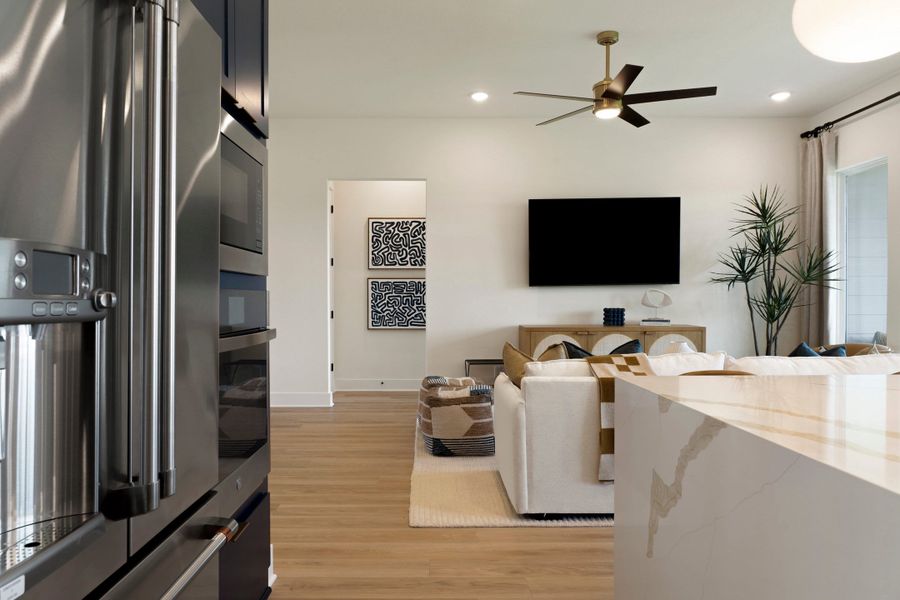 Representative furnished interior of a home built from the Meridian by Tri Pointe Homes in Park Central, Georgetown (Image 29).