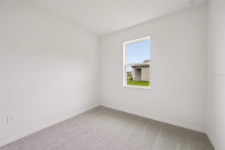 Spacious, unfurnished interior of a new home in Southpointe, Palmetto (Image 18). Spacious, unfurnished interior of a new home in Southpointe, Palmetto (Image 18).