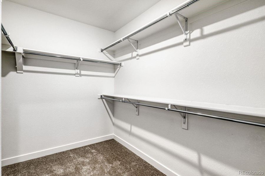 Spacious, unfurnished interior of a new home in Newlin Crossing, Parker (Image 12).