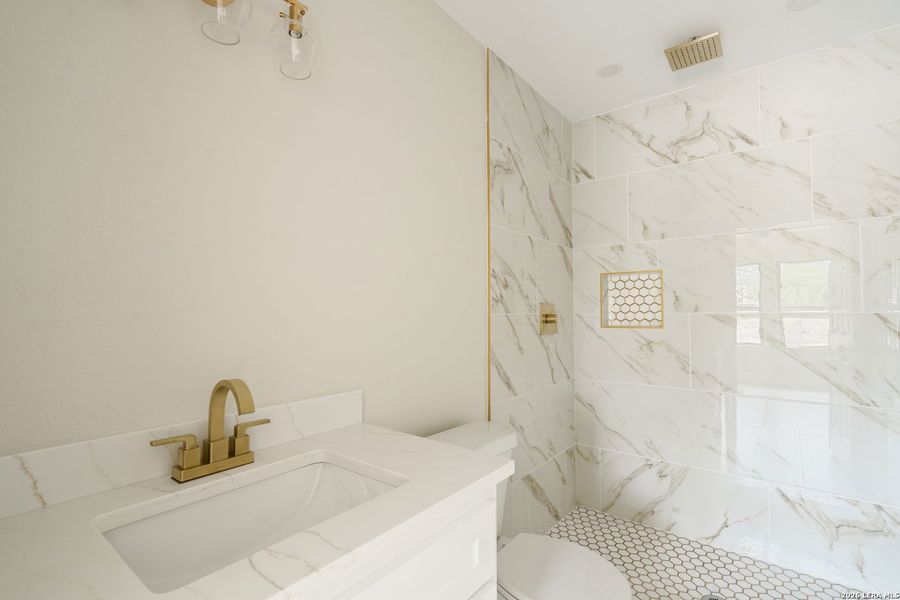 Image 26 of a home in .