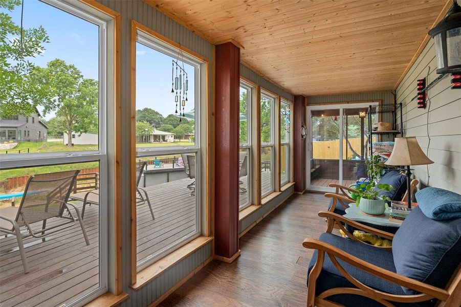 Exterior details and patio area of a home in , Gun Barrel City (Image 20).