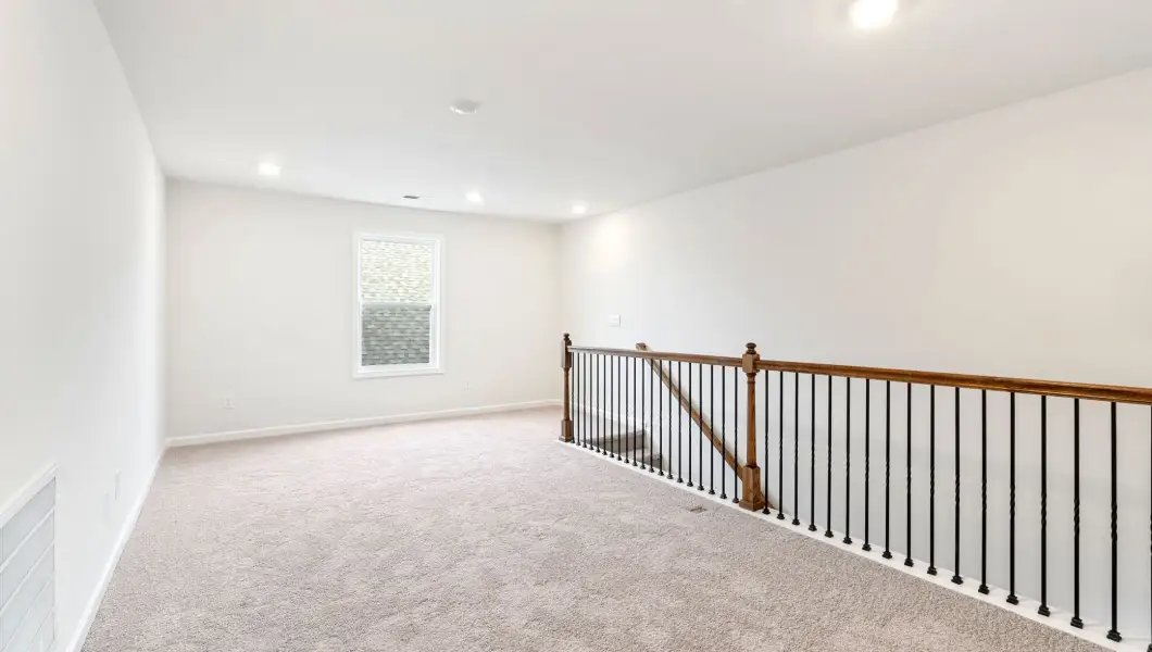 Spacious, unfurnished interior of a new home in Alder Pond, Campobello (Image 28).