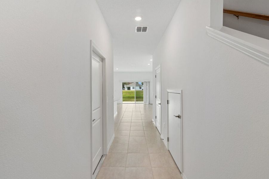 Spacious, unfurnished interior of a new home in Waterstone Townhomes, Groveland (Image 24). Spacious, unfurnished interior of a new home in Waterstone Townhomes, Groveland (Image 24).