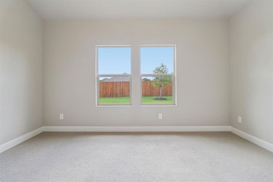 Spacious, unfurnished interior of a new home in Westmoor, Sherman (Image 35).