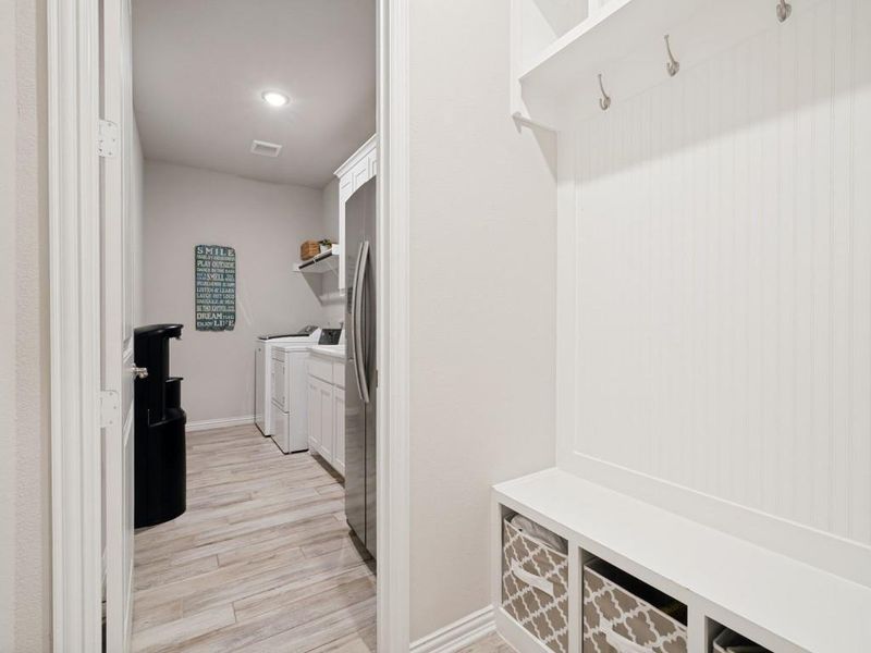 Furnished interior view inside a new home in Vista Oaks Estates, Royse City (Image 25).