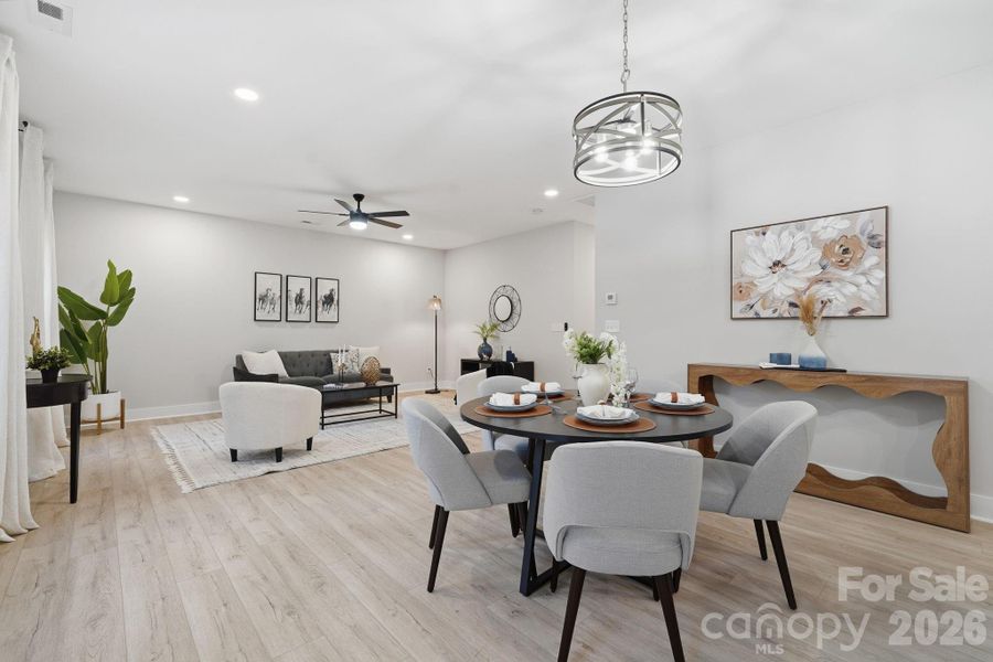 Dining Area Dining Area