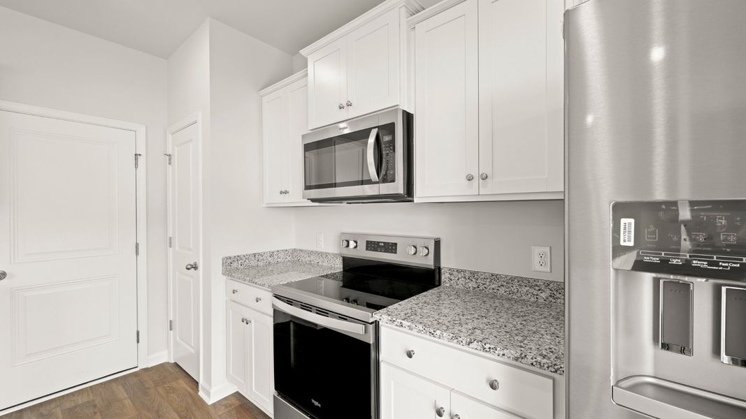 Furnished interior view inside a new home in Hillcrest, Ravenel (Image 5).