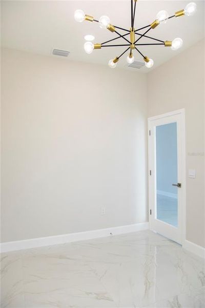 Spacious, unfurnished interior of a new home in , Cape Coral (Image 26).