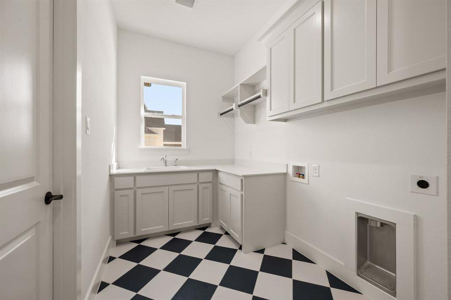 Furnished interior view inside a new home in NorthGlen, Haslet (Image 15).