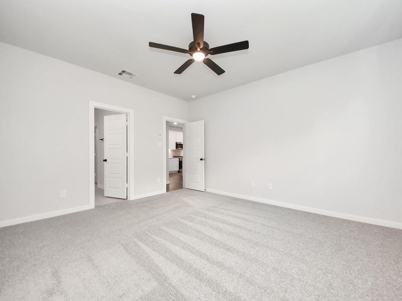 Spacious, unfurnished interior of a new home in Sundance Cove, Crosby (Image 31). Spacious, unfurnished interior of a new home in Sundance Cove, Crosby (Image 31).