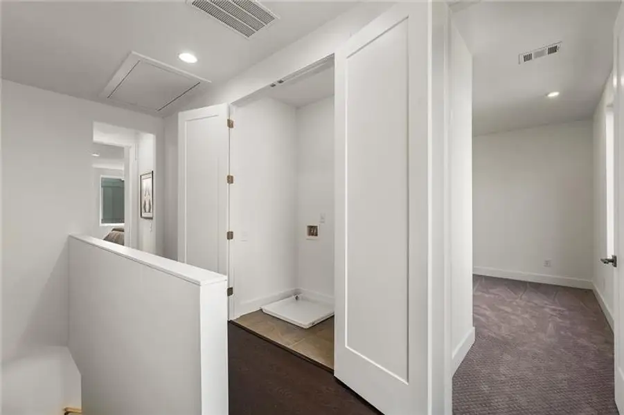 Spacious, unfurnished interior of a new home in Maynard Terrace Townhomes, Atlanta (Image 38). Spacious, unfurnished interior of a new home in Maynard Terrace Townhomes, Atlanta (Image 38).