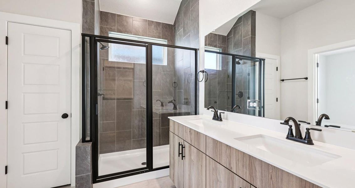 Furnished interior view inside a new home in Trace, San Marcos (Image 10).