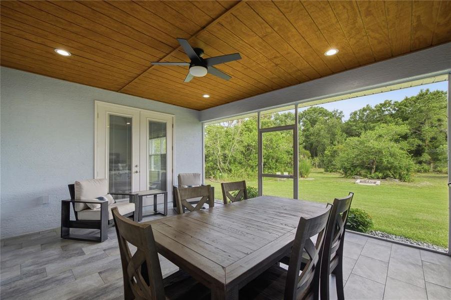 Exterior details and patio area of a home in , Wesley Chapel (Image 4). Exterior details and patio area of a home in , Wesley Chapel (Image 4).