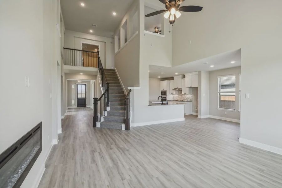 Spacious, unfurnished interior of a new home in Summer Crest, Crowley (Image 11). Spacious, unfurnished interior of a new home in Summer Crest, Crowley (Image 11).