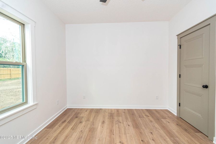 Spacious, unfurnished interior of a new home in , Glen St. Mary (Image 23).