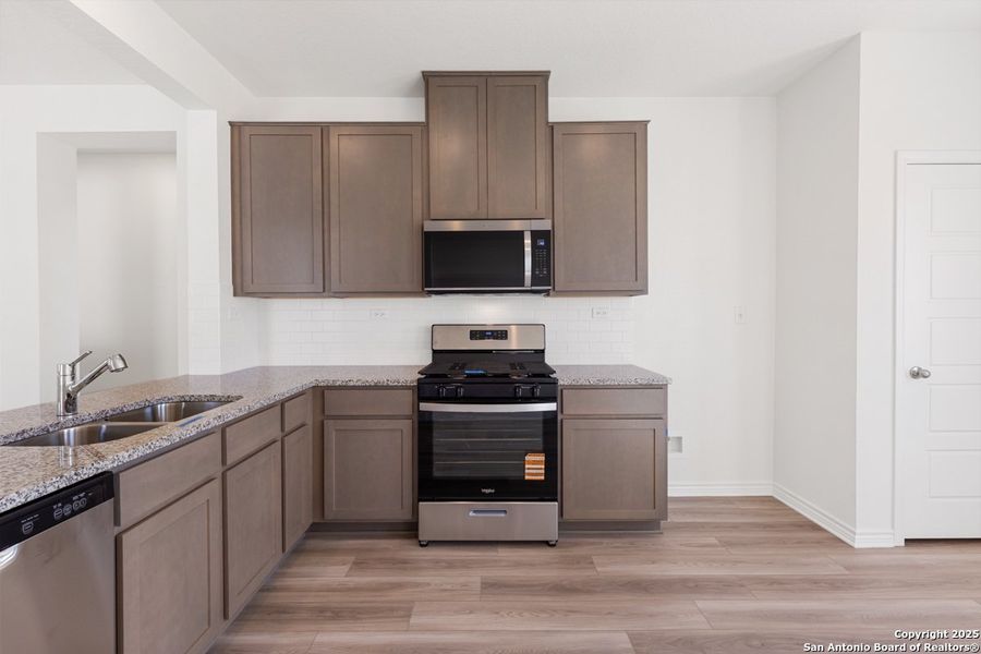 Furnished interior view inside a new home in Punta Verde, Converse (Image 4). Furnished interior view inside a new home in Punta Verde, Converse (Image 4).