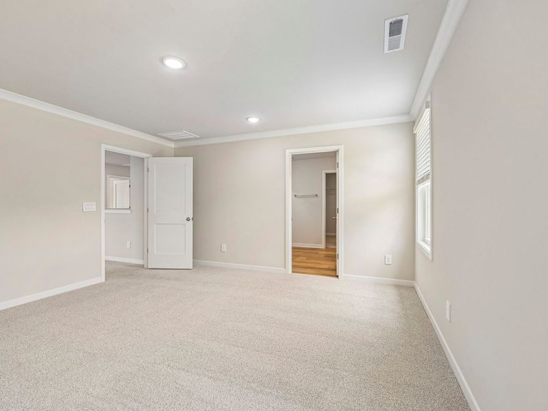 Spacious, unfurnished interior of a new home in Avalon Place - Signature Series, Durham (Image 17). Spacious, unfurnished interior of a new home in Avalon Place - Signature Series, Durham (Image 17).