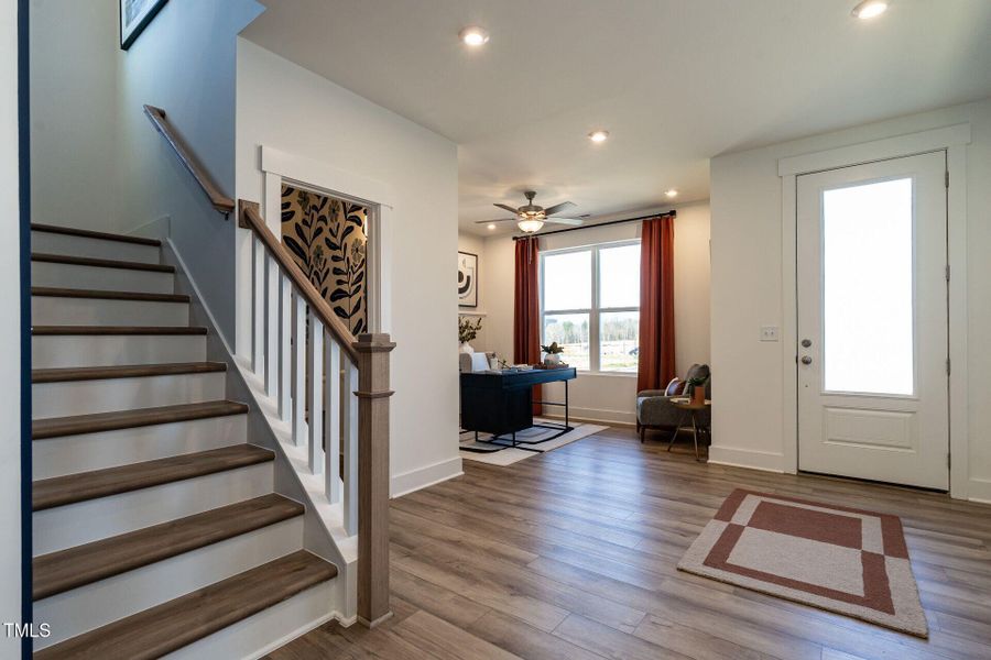 virtual-tour-145462-photo-17424001285269