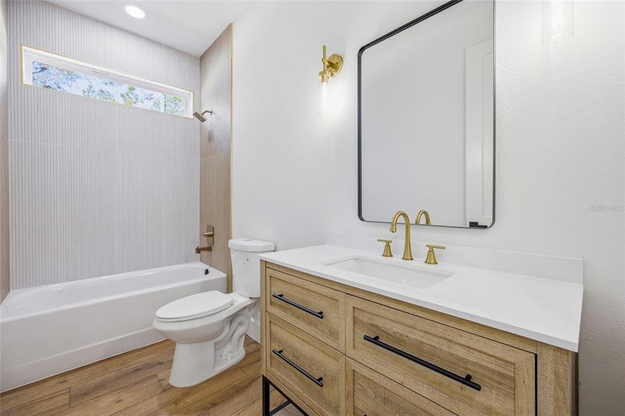 Furnished interior view inside a new home in , Dunnellon (Image 7).