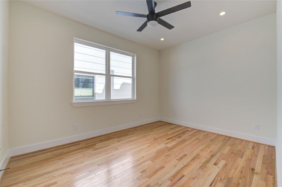 Spacious, unfurnished interior of a new home in , Houston (Image 36).