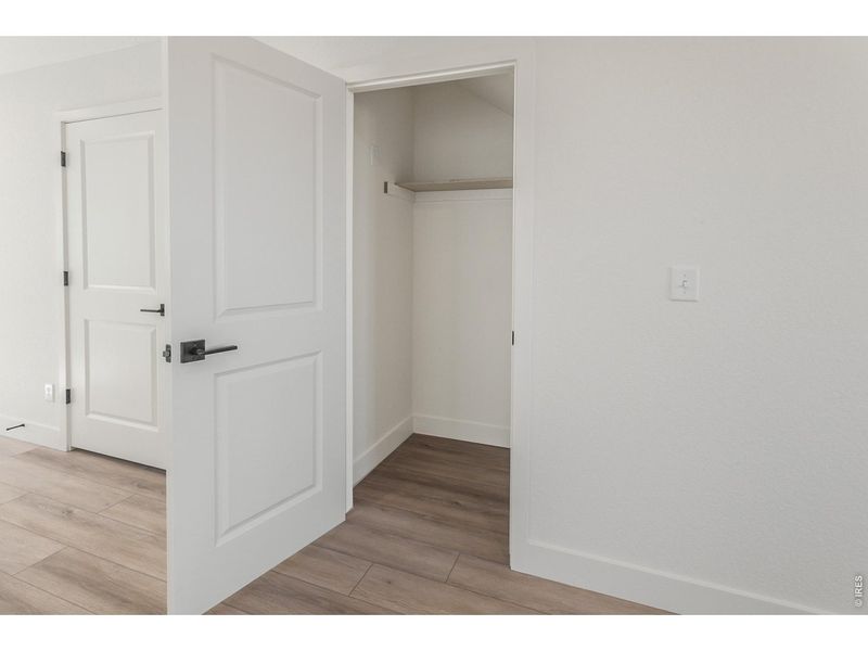 Spacious, unfurnished interior of a new home in Prairie Song Cottages, Windsor (Image 29).
