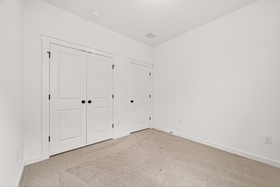 Spacious, unfurnished interior of a new home in Mostyn Springs, Magnolia (Image 7). Spacious, unfurnished interior of a new home in Mostyn Springs, Magnolia (Image 7).