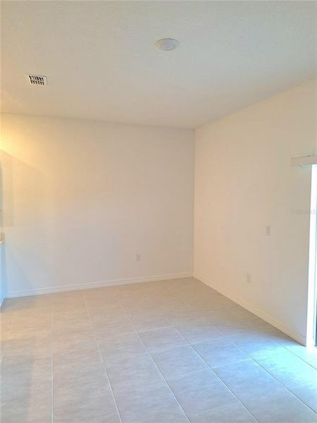 Spacious, unfurnished interior of a new home in , Edgewater (Image 22).
