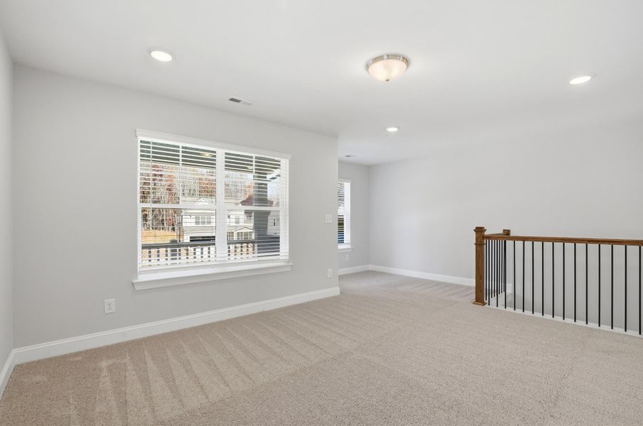 Spacious, unfurnished interior of a new home in Grier Meadows, Charlotte (Image 50).