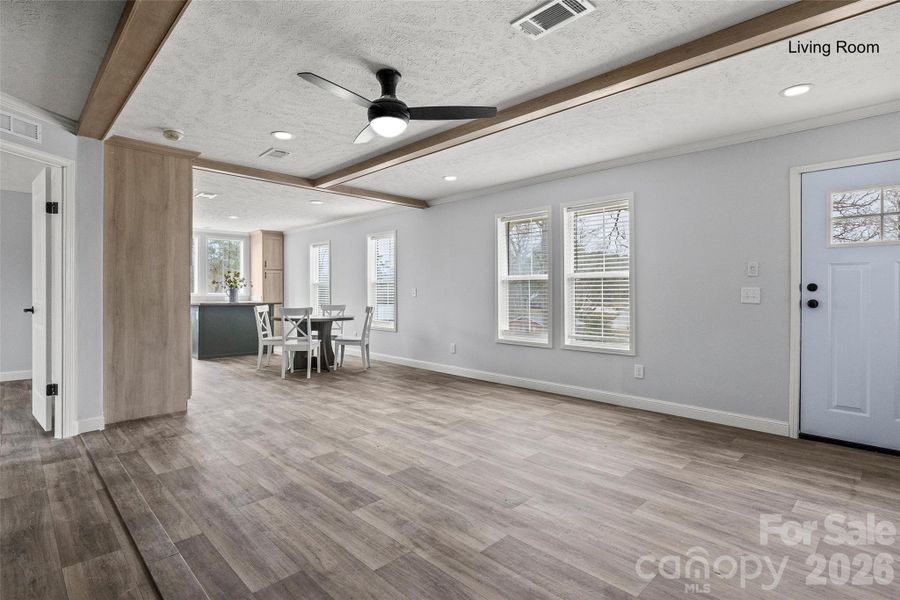 Spacious, unfurnished interior of a new home in , Lancaster (Image 14).