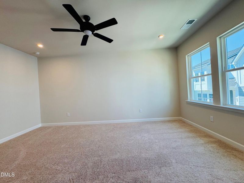 HVM106 primary bedroom