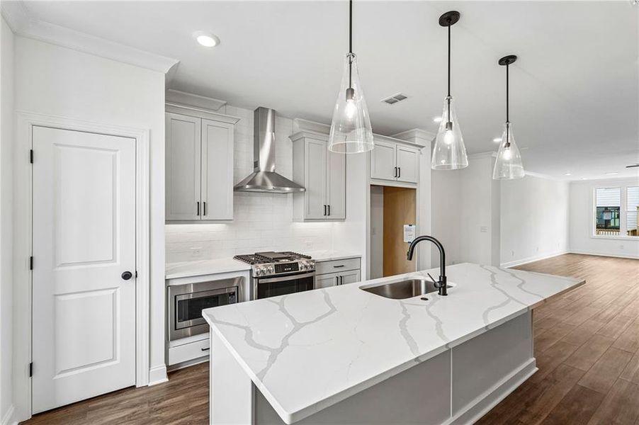 Furnished interior view inside a new home in Millcroft Townhomes, Buford (Image 13). Furnished interior view inside a new home in Millcroft Townhomes, Buford (Image 13).
