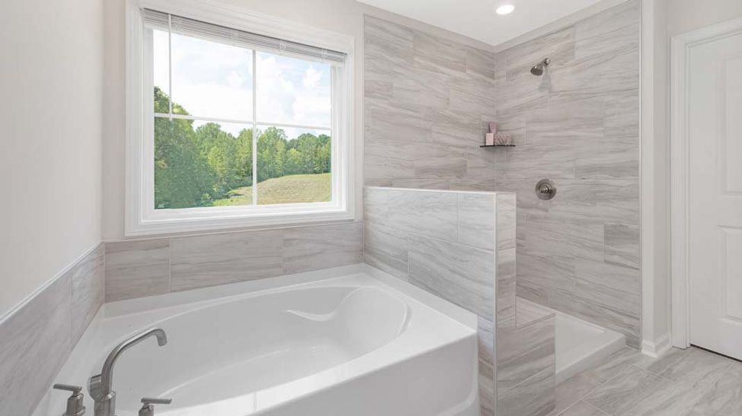 Furnished interior view inside a new home in Sylvan Creek, Denver (Image 15).