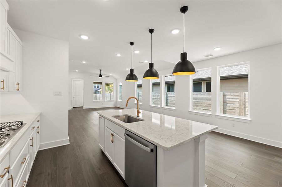 06. 3129 Eddington - Kitchen (3) 06. 3129 Eddington - Kitchen (3)