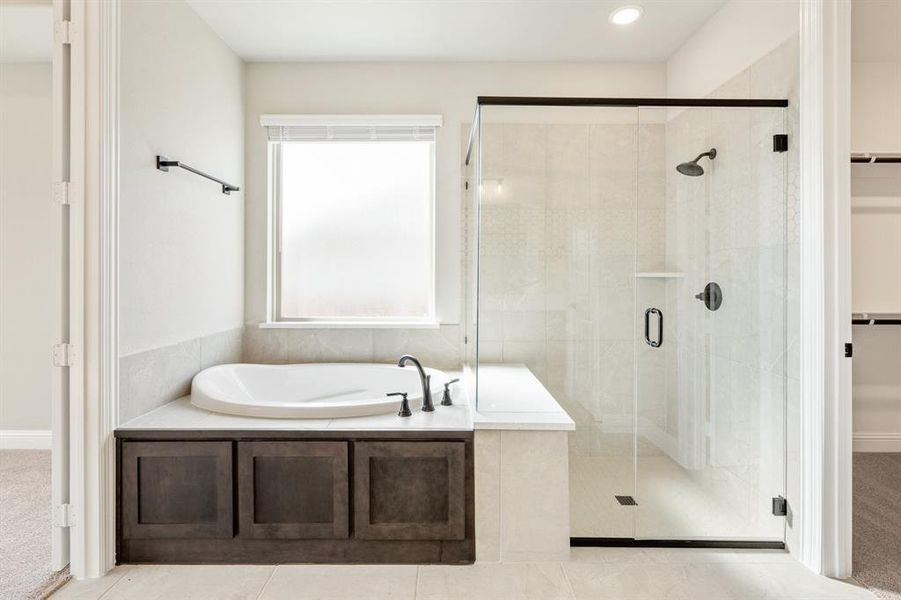 Furnished interior view inside a new home in Ridgepoint, Midlothian (Image 14).