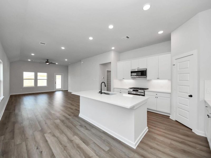 Furnished interior view inside a new home in River Ranch Meadows, Dayton (Image 5).