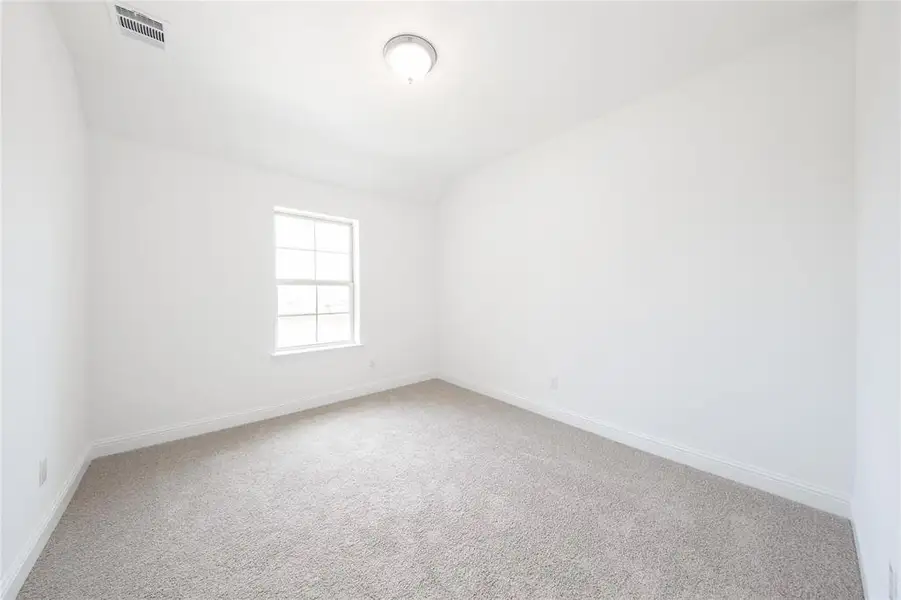 Spacious, unfurnished interior of a new home in Enclave at Legacy Hills: Crossings 50', Celina (Image 7).