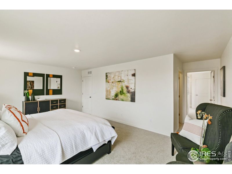 Furnished interior view inside a new home in Settlers Crossing, Commerce City (Image 25).