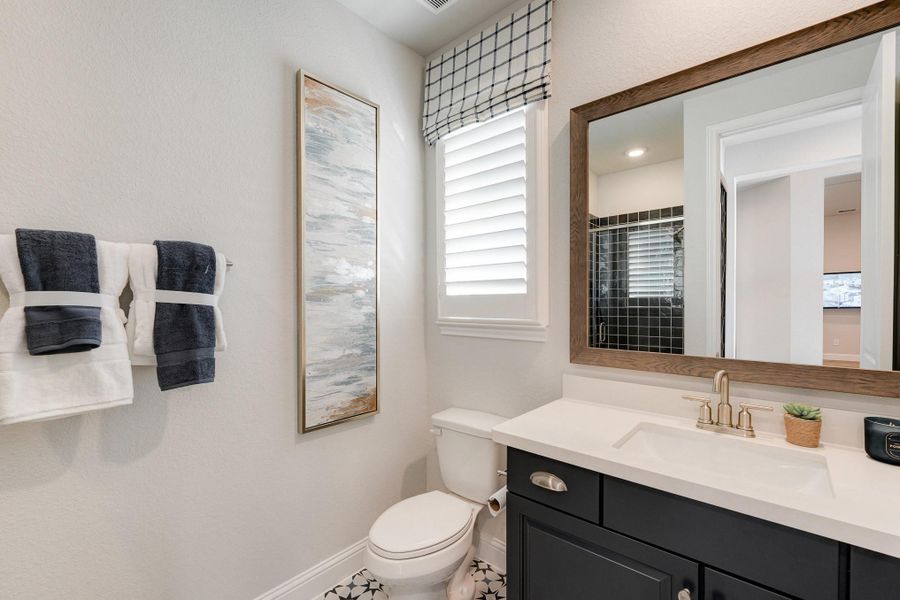 Furnished interior view inside a new home in The Highlands: Highland Duets, Porter (Image 17).