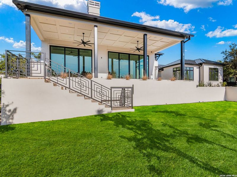 Exterior details and patio area of a home in , San Antonio (Image 4).