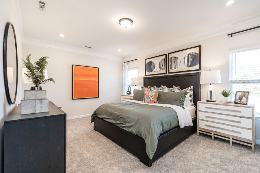 Furnished interior view inside a new home in Cantigny Park, Clarksville (Image 8).