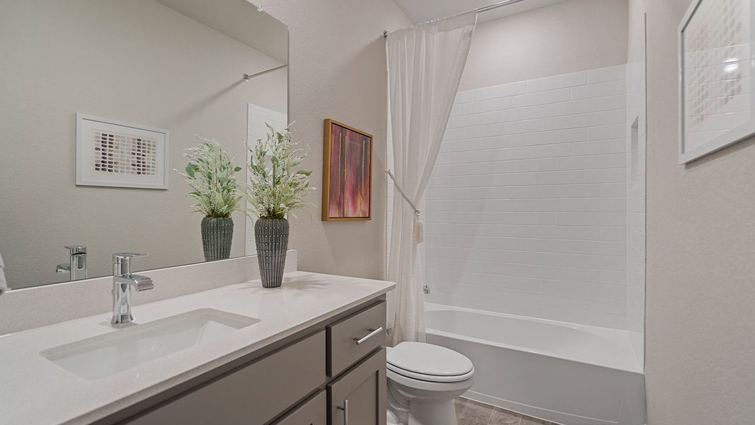 Furnished interior view inside a new home in Bluestem, Rhome (Image 34).