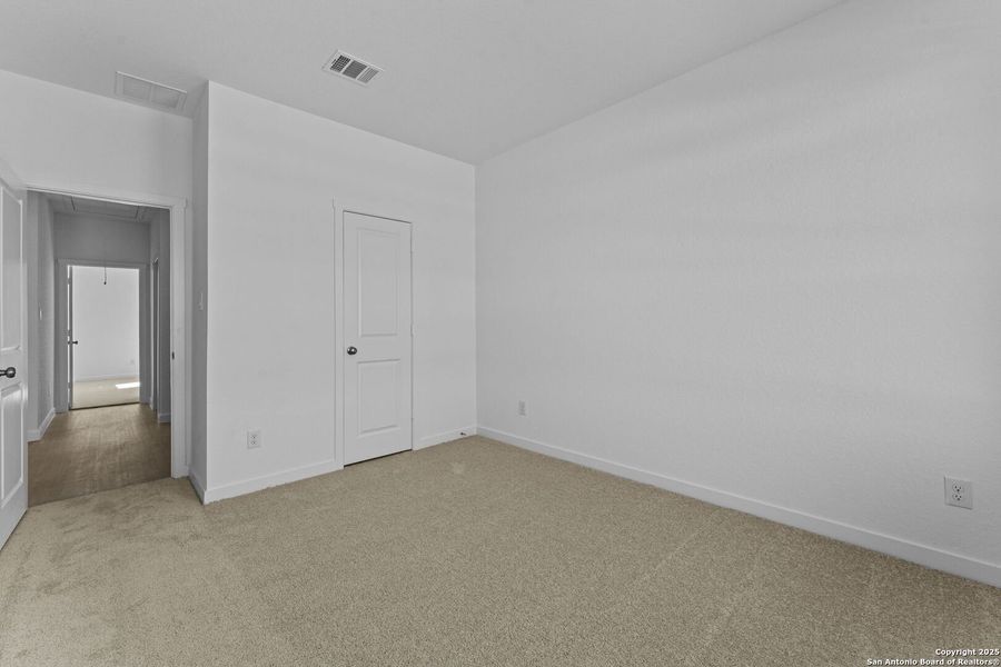 Spacious, unfurnished interior of a new home in Waterwheel: Coastline Collection, San Antonio (Image 28).